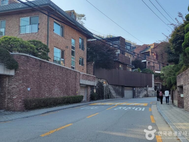 [首爾] 城北洞古宅北村步道(성북동고택북촌산책길)