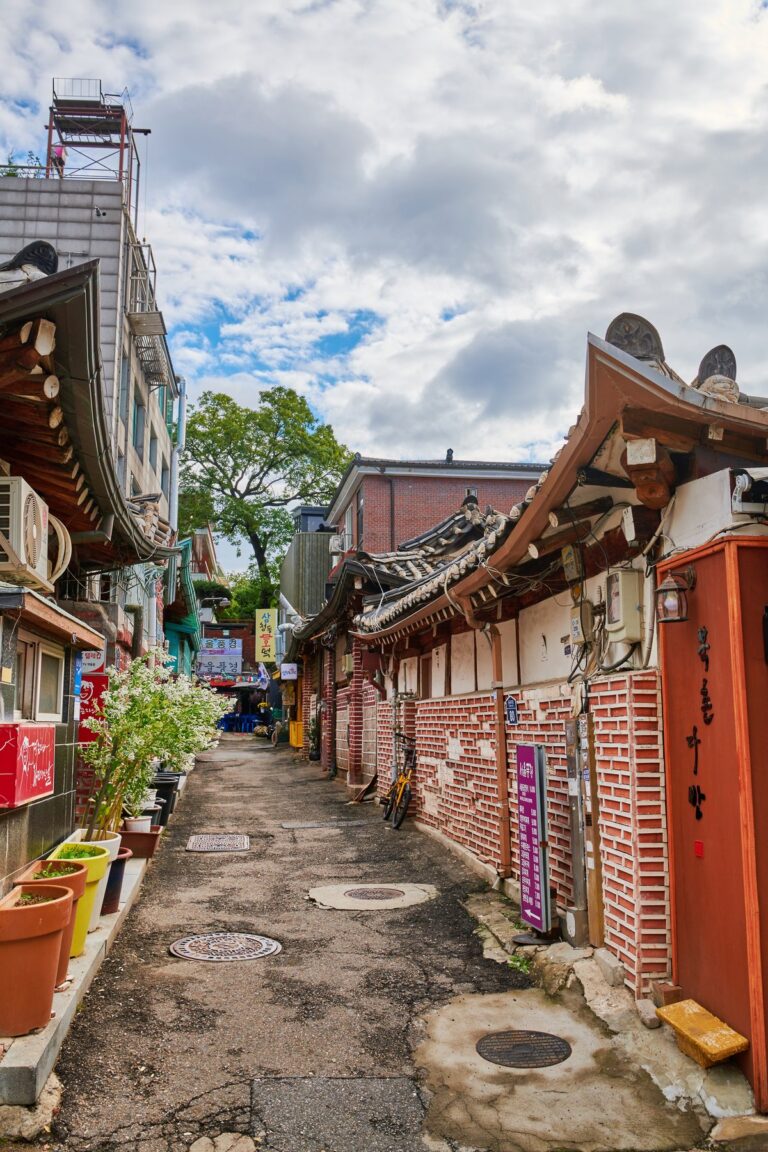 [首爾] 北村韓屋村感古堂路(북촌한옥마을 감고당길)