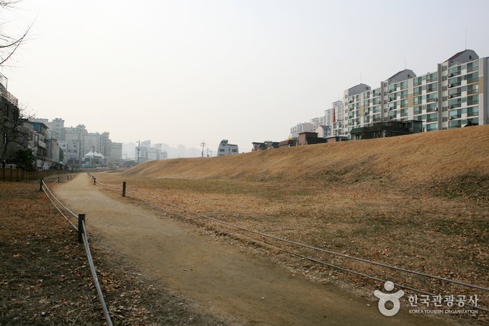 [首爾] 首爾風納洞土城(서울 풍납동 토성)