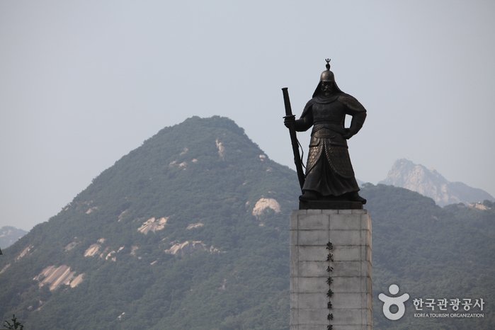 [首爾] 忠武公李舜臣銅像(충무공 이순신 동상)