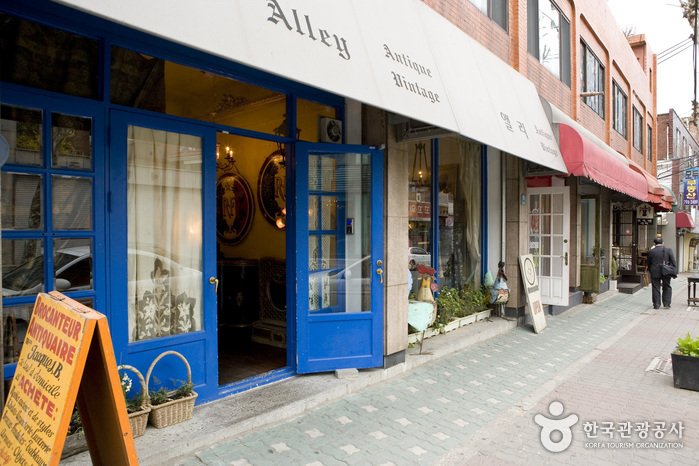 [首爾] 梨泰院古典家具街(이태원 앤틱 가구 거리)
