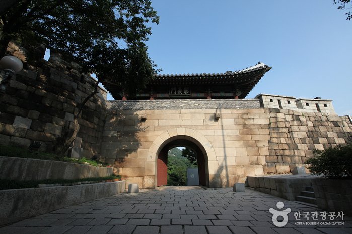 [首爾] 彰義門(紫霞門)(창의문(자하문))