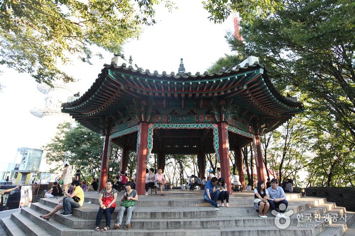 [首爾] 南山八角亭(남산 팔각정)