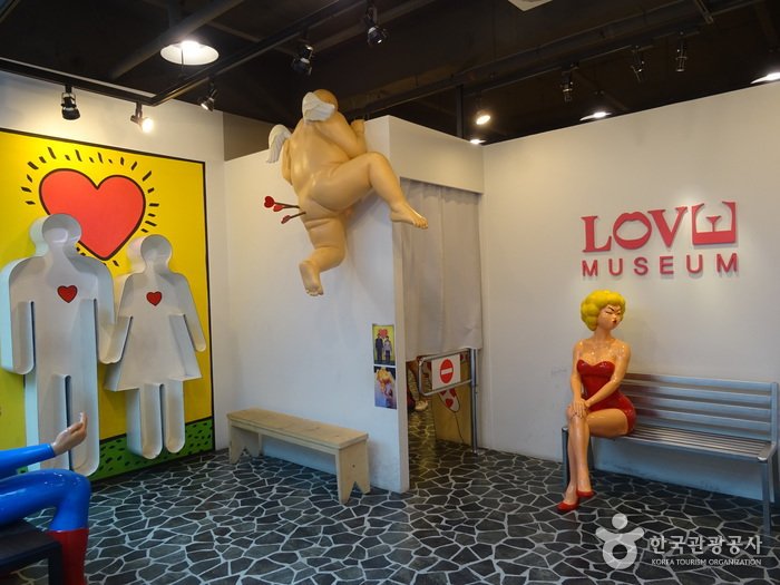 [首爾] 首爾弘大Love博物館(서울 홍대 러브뮤지엄)