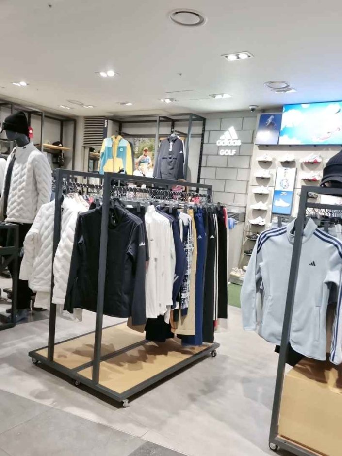 [首爾] [事後免稅店] Adidas Golf (nc新九老店)(아디다스골프 nc신구로)