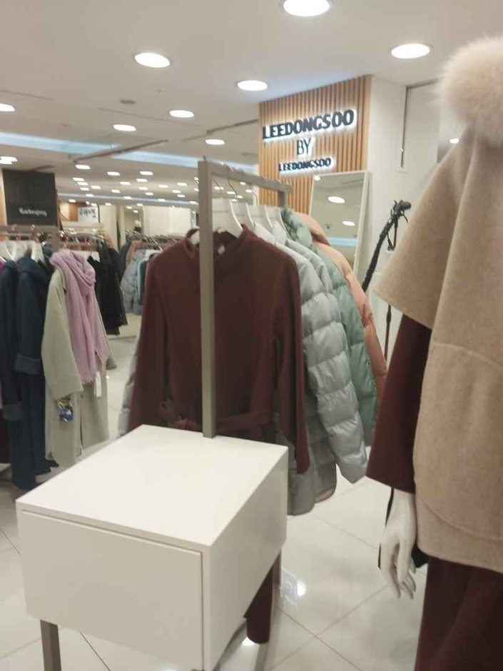 [首爾] [事後免稅店] LEEDONGSOO WOMAN이동수우먼