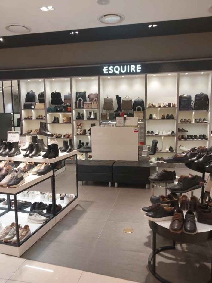 [首爾] [事後免稅店] Esquire에스콰이아
