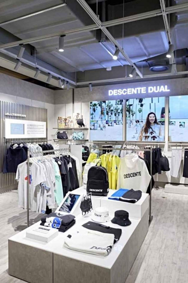 [首爾] [事後免稅店] Descente (樂天工廠加山店)(데상트 롯데팩토리 가산)