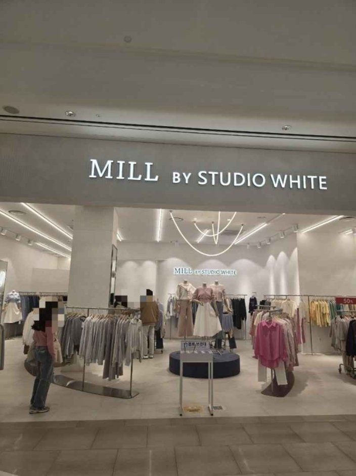 [首爾] [事後免稅店] STUDIO WHITE스튜디오 화이트