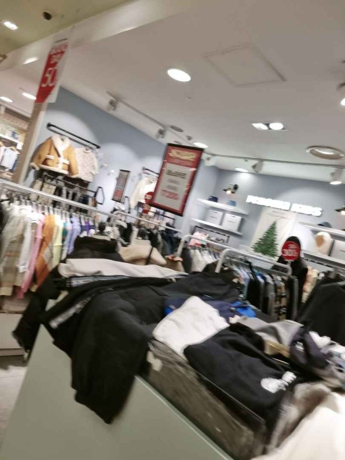 [首爾] [事後免稅店] Renoma Kids 2001折扣購物中心(레노마키즈 2001아울렛 중계)