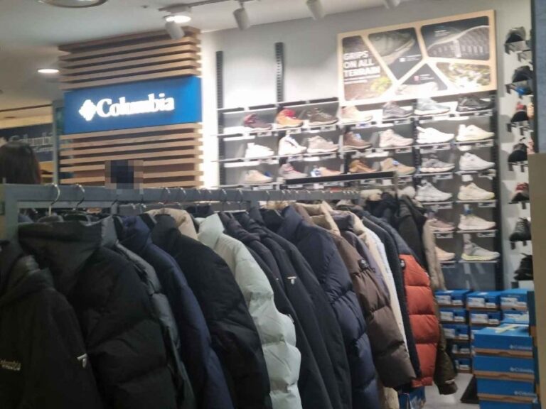 [首爾] [事後免稅店] Columbia (樂天工廠加山店)(컬럼비아 롯데팩토리 가산)