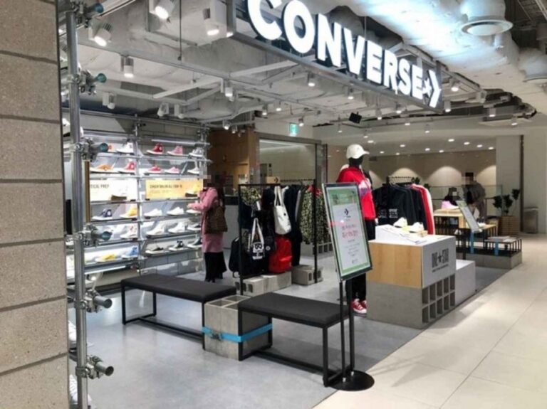 [首爾] [事後免稅店] Converse (弘大店)컨버스 홍대점