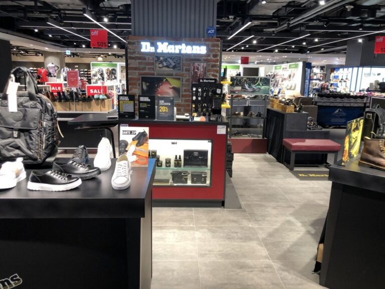[首爾] [事後免稅店] Dr. Martens (Garden5店)(닥터마틴 가든파이브점)