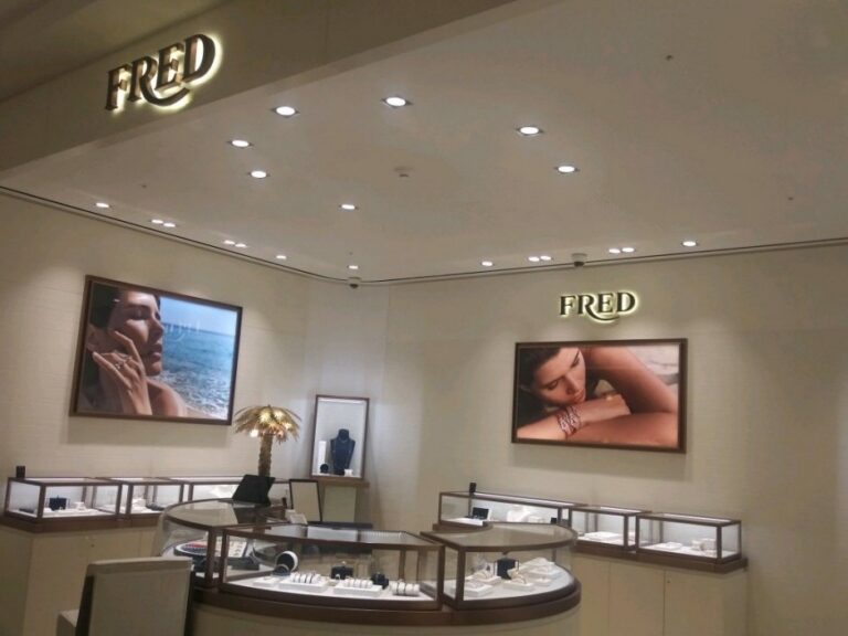[首爾] [事後免稅店] Fred (Galleria店)(프레드 갤러리아)