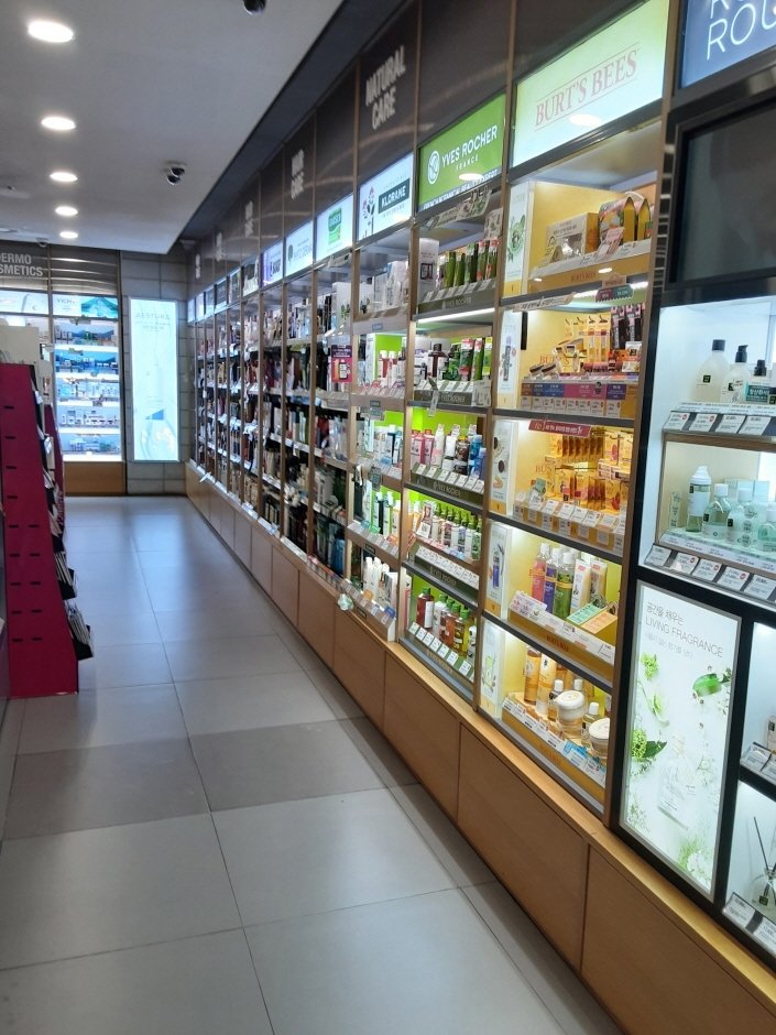 [首爾] [事後免稅店] Olive Young (D-Cube City店)(올리브영 디큐브시티)