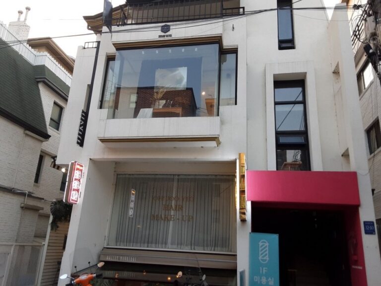 [首爾] [事後免稅店] mzuu (林蔭道店)(엠주 가로수)