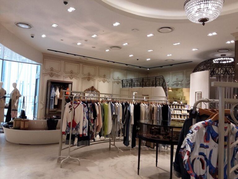 [首爾] [事後免稅店] Eli’den (樂天Avenuel世界塔店)(엘리든 롯데 에비뉴엘 월드타워점)