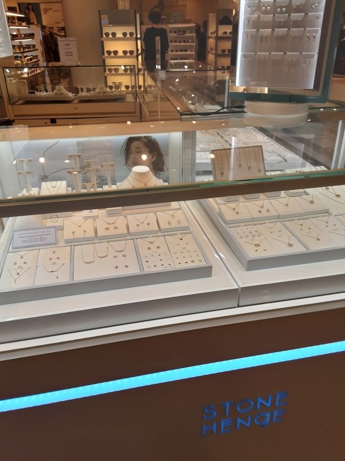 [首爾] [事後免稅店] STONEHENgE (現代新道林店)(스톤헨지 현대 신도림점)