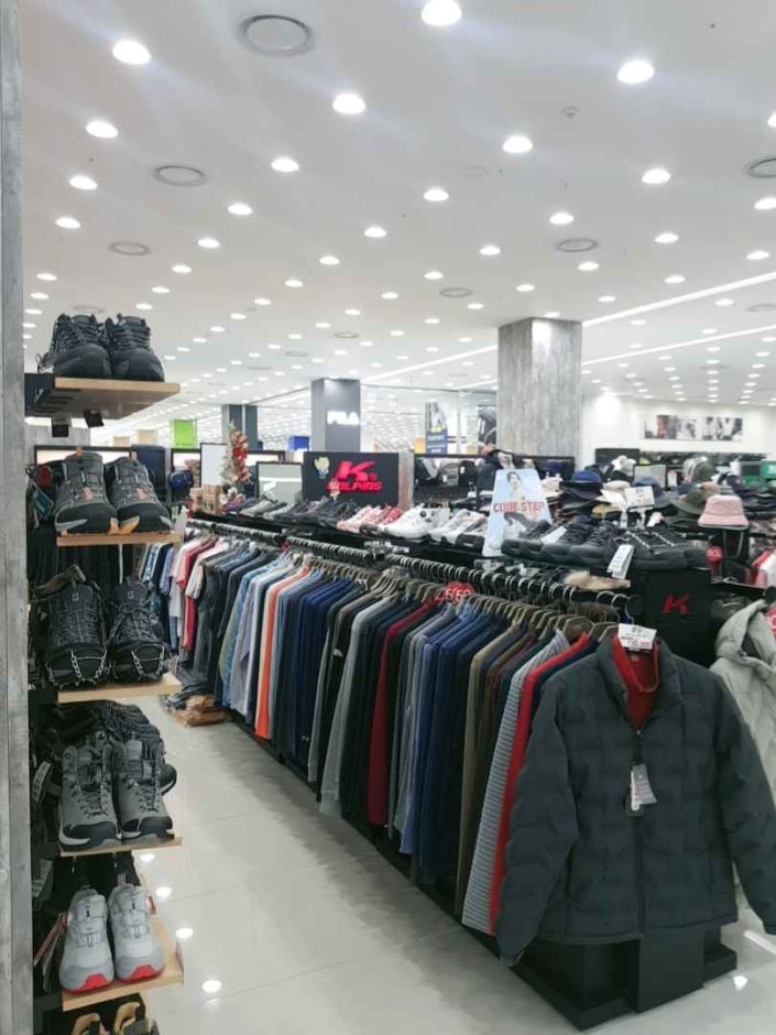 [仁川] [事後免稅店] KOLPING Moda折扣購物中心 (仁川店)(콜핑 모다아울렛 인천점)