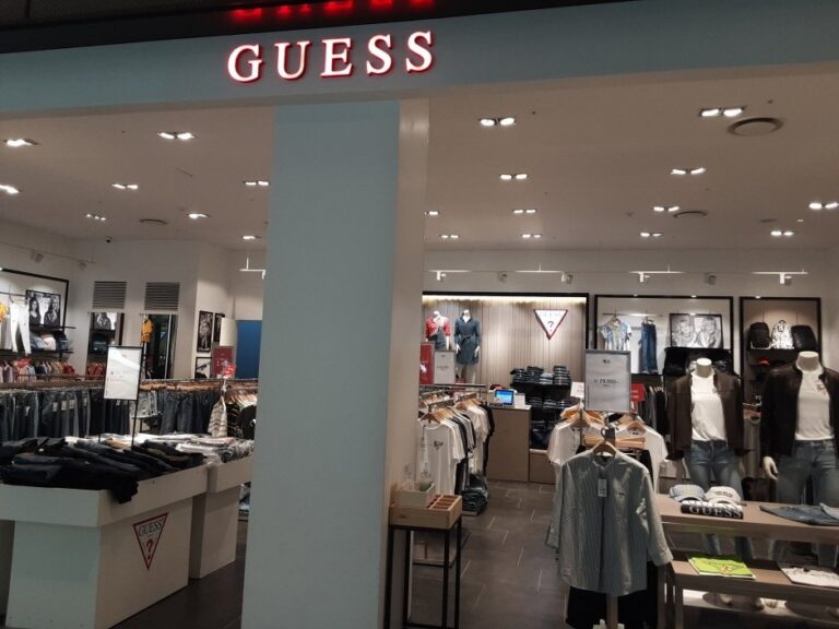 [仁川] [事後免稅店] Guess (現代松島店)(게스 현대송도)