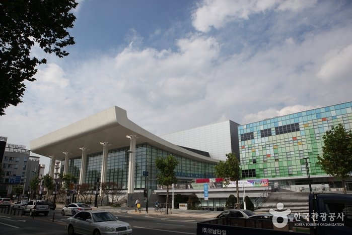 [大邱] 大邱音樂廳(舊 大邱市民會館)(대구콘서트하우스 (구.대구시민회관))