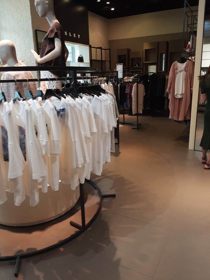 [大邱] [事後免稅店] SISLEY (Esiapolis店)(시슬리 이시아폴리스)