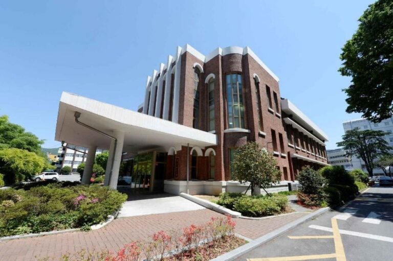 [光州] 全南大學醫學博物館 (全南大學醫學系舊本館)(전남대학교 의학박물관 (전남대학교 의과대학 구 본관))