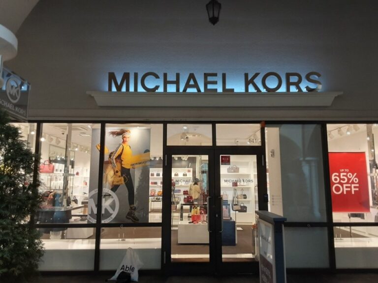 [釜山] [事後免稅店] Michael Kors (新世界釜山店)(마이클코어스 신세계 부산점)