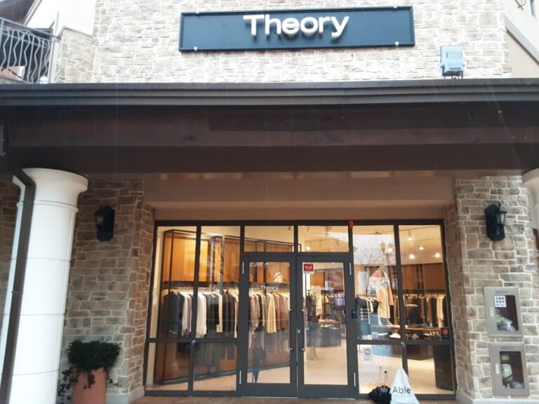 [釜山] [事後免稅店] Theory (新世界折扣購物中心釜山店)(띠어리 신세계아울렛 부산점)