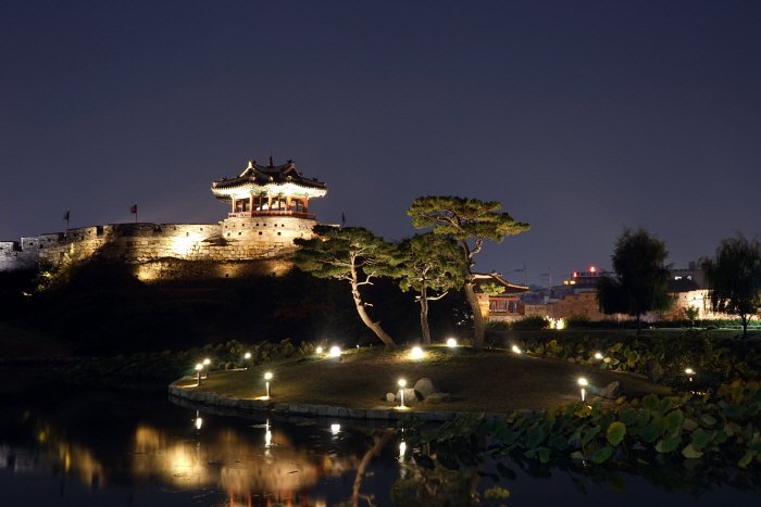 [京畿道] 水原華城觀光特區(수원화성 관광특구)