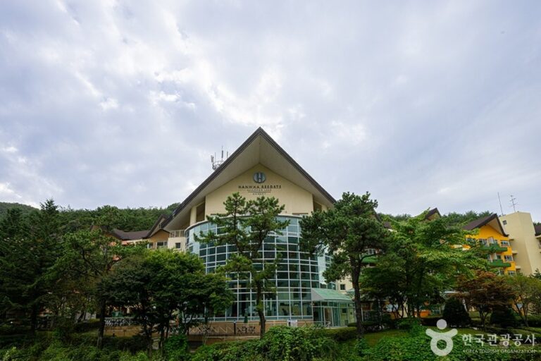 [京畿道] Hanwha Resort Sanjeonghosu Annecy Hot Spring (한화리조트 산정호수 안시 온천사우나)