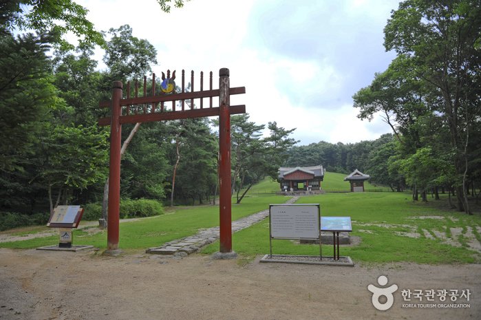 [京畿道] 坡州三陵 [UNESCO世界文化遺產](파주 삼릉 [유네스코 세계문화유산])