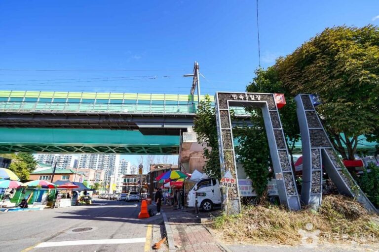 [京畿道] 磨石5日市場(逢3、8日)(마석 5일장(3, 8일))