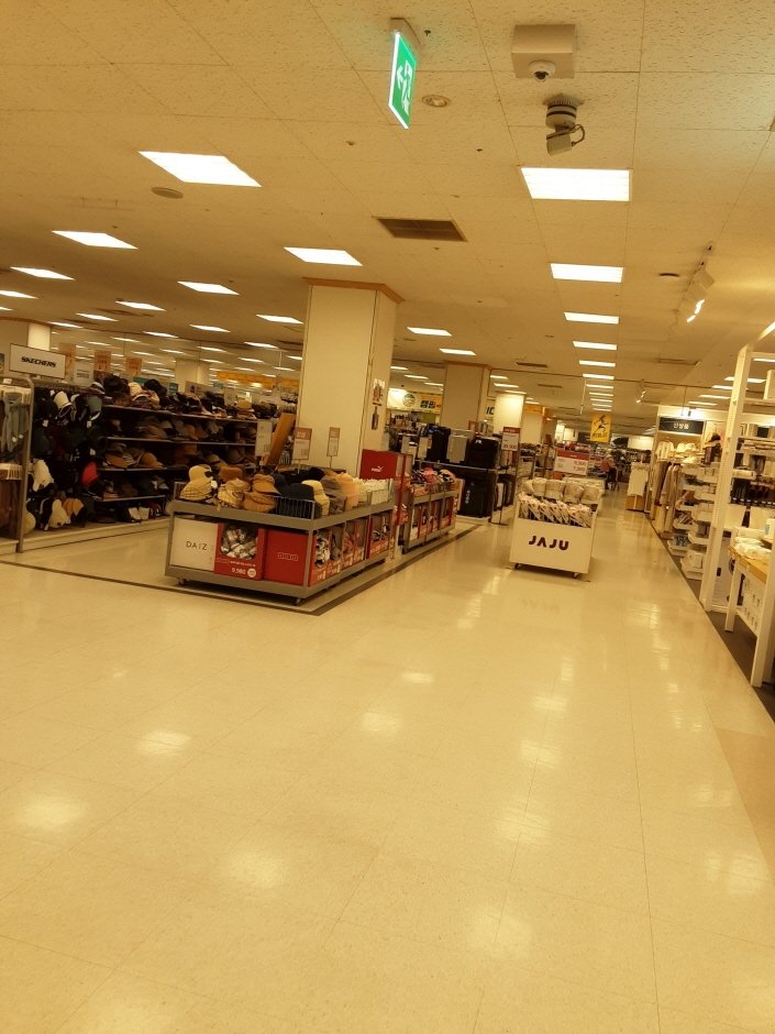 [京畿道] [事後免稅店] E-Mart (楊州店)(이마트 양주)