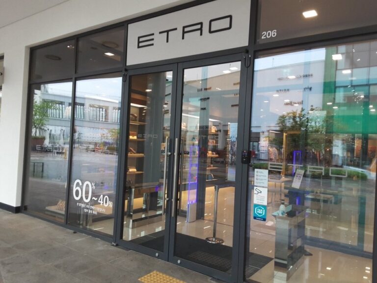 [京畿道] [事後免稅店] Etro(에트로)