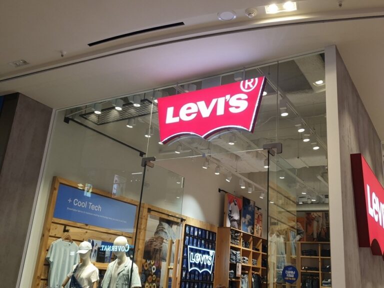 [京畿道] [事後免稅店] Levi’s(리바이스)