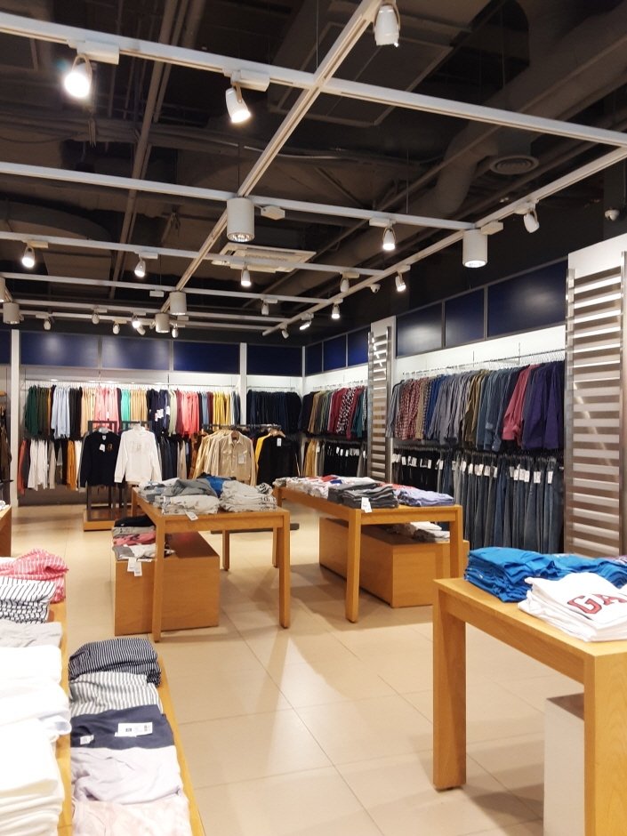 [京畿道] [事後免稅店] SI Gap (新世界坡州店)(SI 갭 신세계파주)