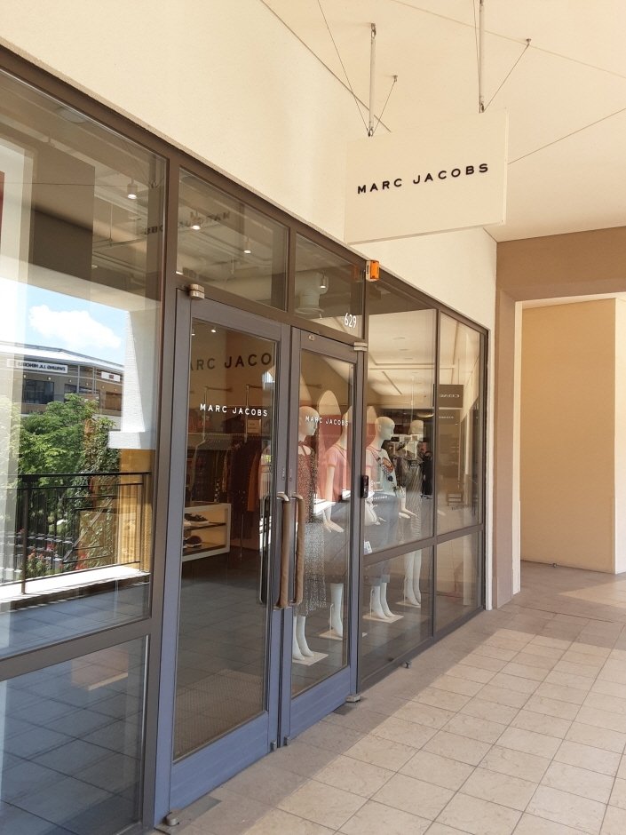 [京畿道] [事後免稅店] Kolon MARC JACOBS (新世界坡州店)(코오롱 마크제이콥스 신세계파주)