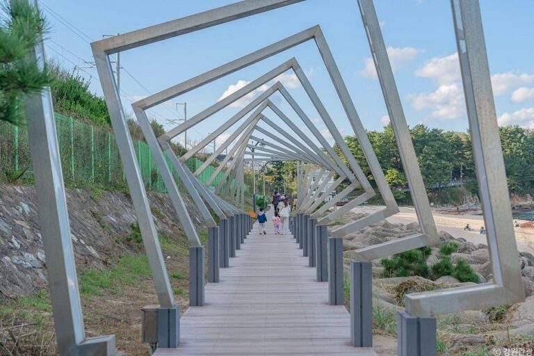 [江原道] Hanseom海邊&Hanseom感性海路(한섬해변&한섬감성바닷길)
