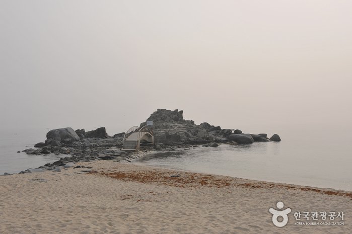 [江原道] 沙川津海邊(沙川後灘海水浴場)사천진해변(사천뒷불해수욕장)