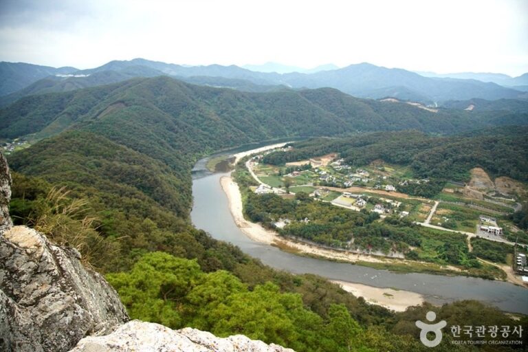 [江原道] 八峰山(洪川)(팔봉산(홍천))