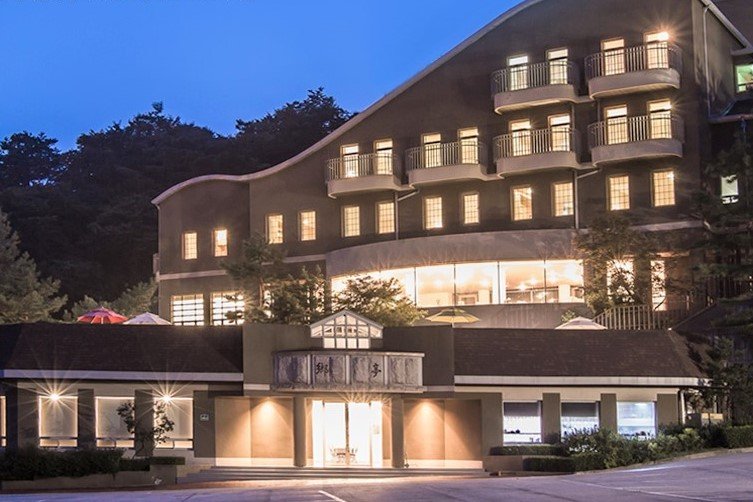 [忠清北道] 迦南西飯店(West of Canaan Hotel)(웨스트오브가나안)