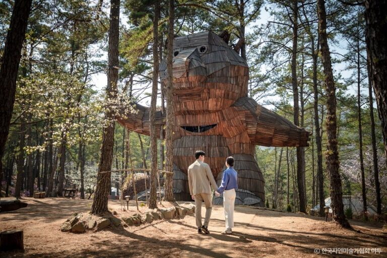 [忠清南道] 燕尾山自然美術公園(연미산자연미술공원)