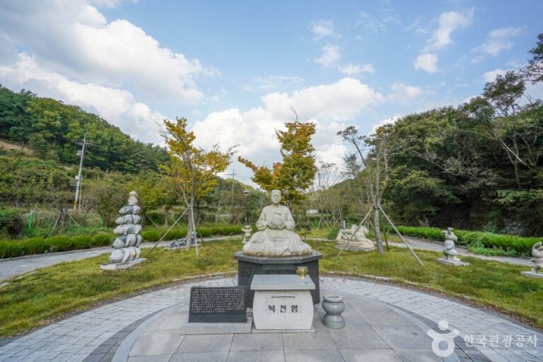 [慶尚北道] 石婆(永川)(돌할매(영천))