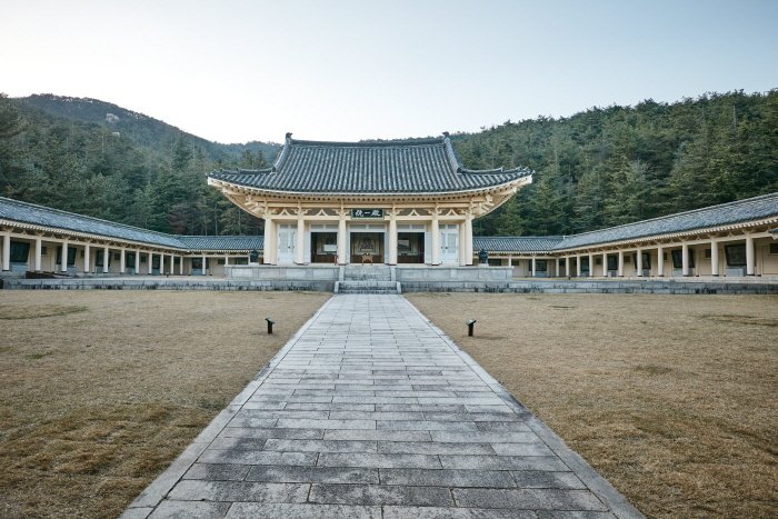 [慶尚北道] 統一殿(慶州)(통일전(경주))