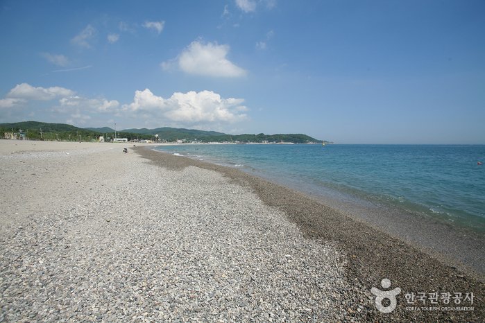 [慶尚北道] 羅井沙灘海邊(나정고운모래해변)