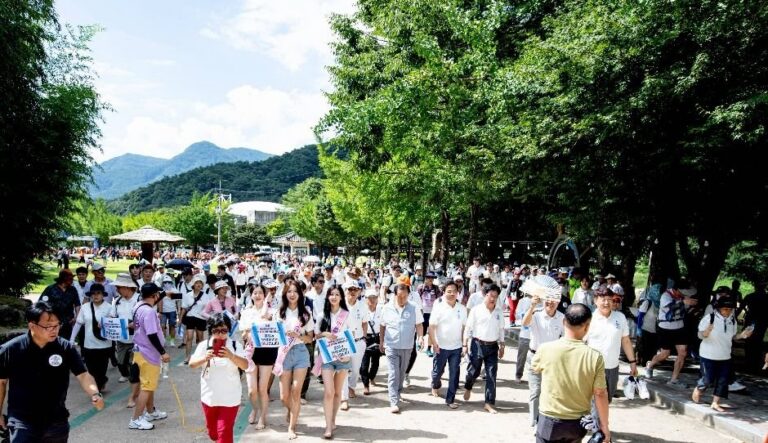 [慶尚北道] 五感滿足聞慶鳥嶺赤腳慶典(오감만족 문경새재맨발페스티벌)