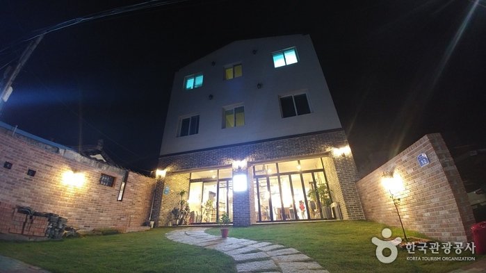 [慶尚北道] Alley Guesthouse (앨리게스트하우스)