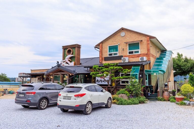 [慶尚北道] 王避川這就是松葉蟹王避川店 (왕비천이게대게 왕비천점)