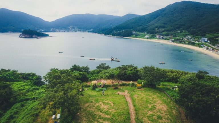 [慶尚南道] 東風聲之路及舊助邏城(샛바람소리길)